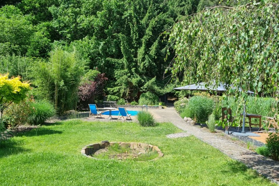 Garten mit Pool, Foto: Eckard Krüger, Lizenz: Eckard Krüger