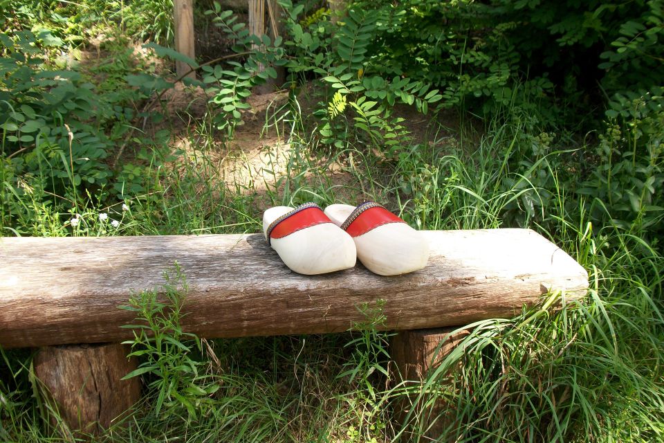 Holzschuhe aus Friedrichswalde, Foto: Amt Joachimsthal (Schorfheide), Lizenz: Amt Joachimsthal (Schorfheide)