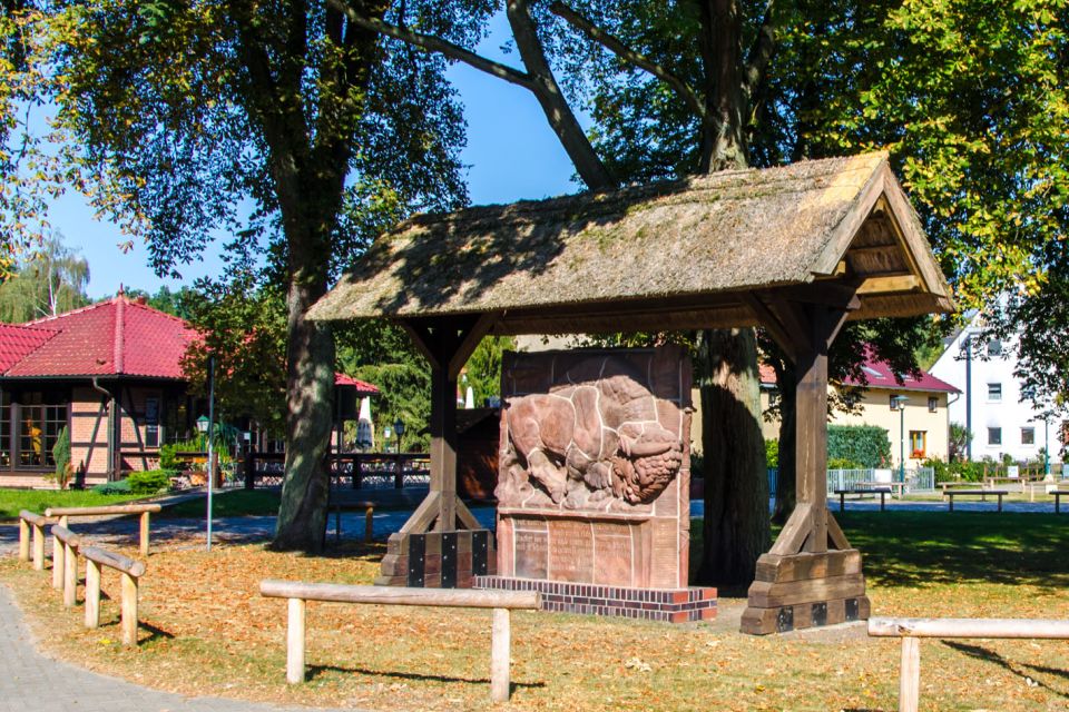 Wisentdenkmal, Foto: Michael Mattke, Lizenz: Gemeinde Schorfheide