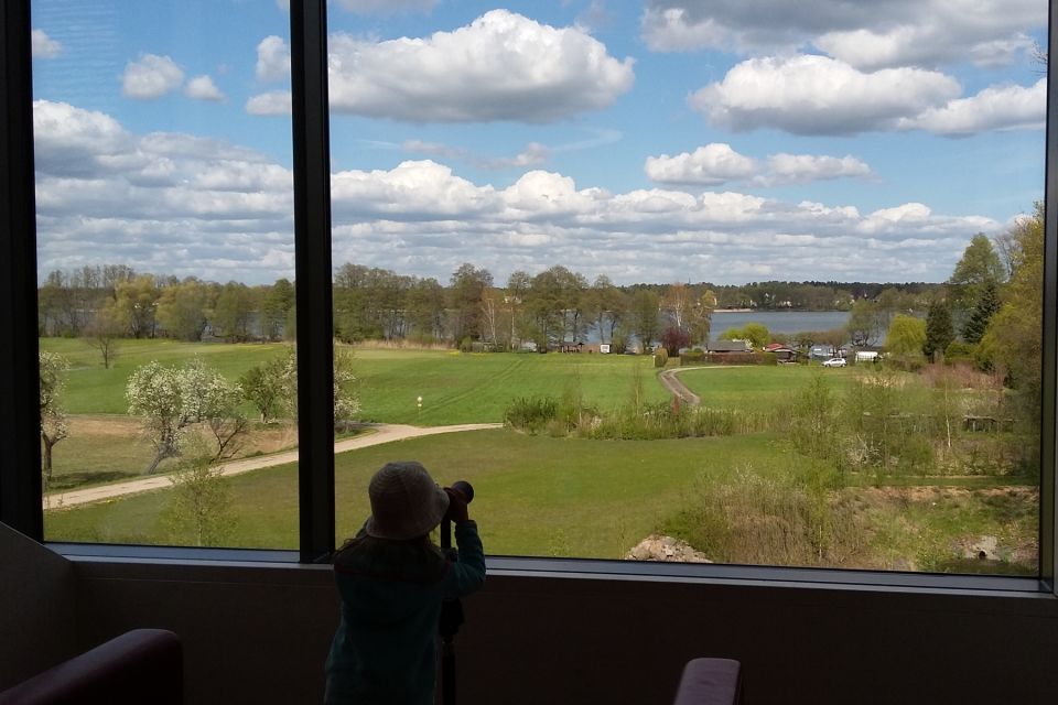 Ausblick über den See aus der Ausstellung, Foto: TMB/G.Wieck
